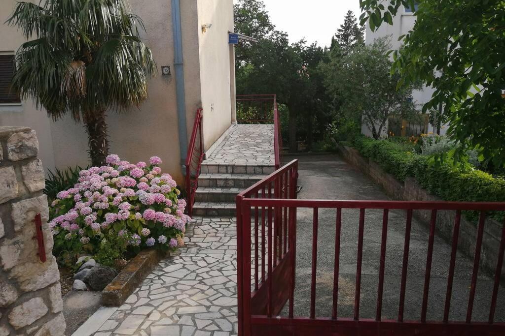 קריקווניצה Spacious 2-Room Apartment With Beautiful Sea View מראה חיצוני תמונה