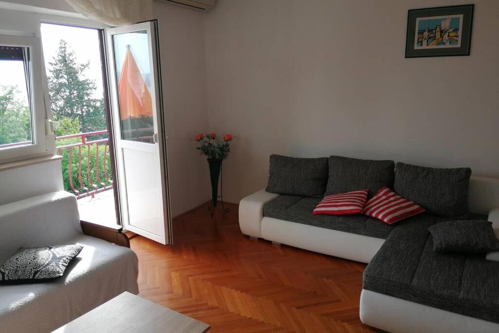 קריקווניצה Spacious 2-Room Apartment With Beautiful Sea View מראה חיצוני תמונה